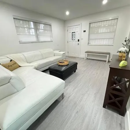 Labella Suite
